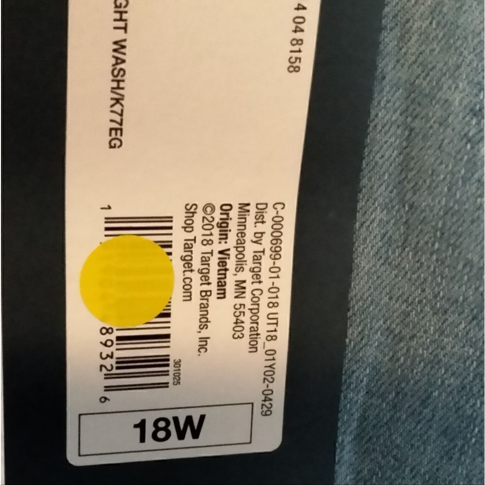 New Without tags "Universal Thread" woman's jeans - Picture 8 of 12